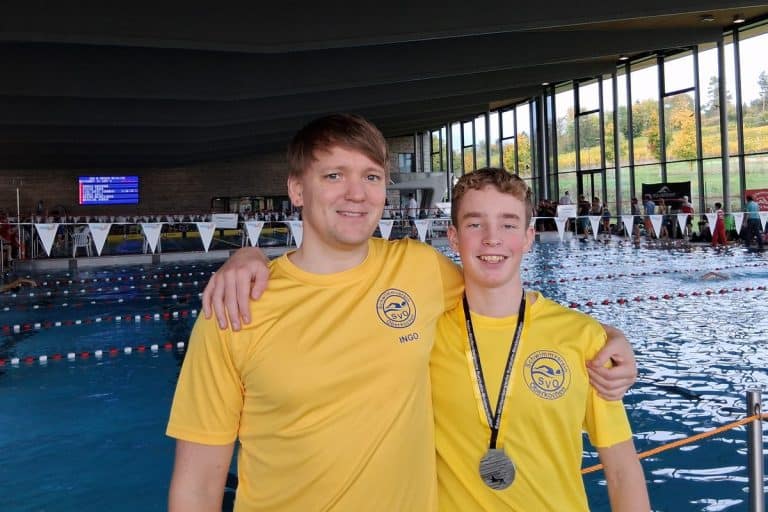 Silberglanz in Neckarsulm – Oberkochens Schwimmverein feiert sensationelles Comeback bei Baden-Württembergischen Meisterschaften